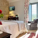 Bed & Breakfast Castillo De Corvinos 4*