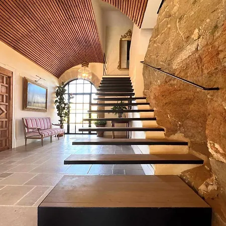 Bed and Breakfast Castillo De Corvinos 4*