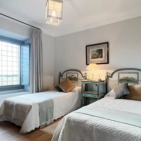 Castillo De Corvinos Bed and Breakfast Χουέσκα