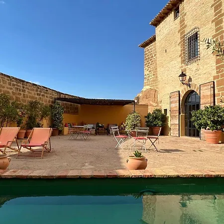 Castillo De Corvinos B&B