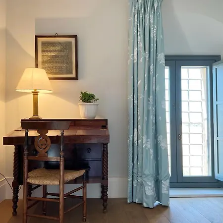 Castillo De Corvinos Bed and breakfast Huesca