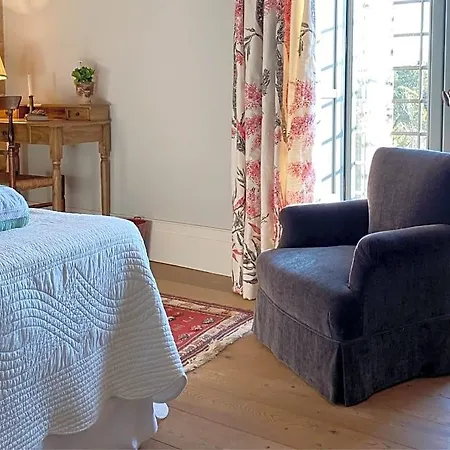 Castillo De Corvinos 住宿加早餐酒店 4*