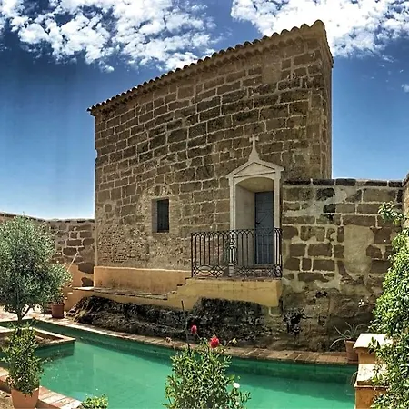 Castillo De Corvinos 韦斯卡