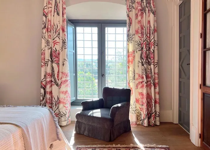 Castillo De Corvinos Bed & Breakfast Huesca