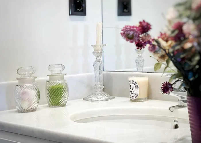 Castillo De Corvinos Bed & Breakfast 4*