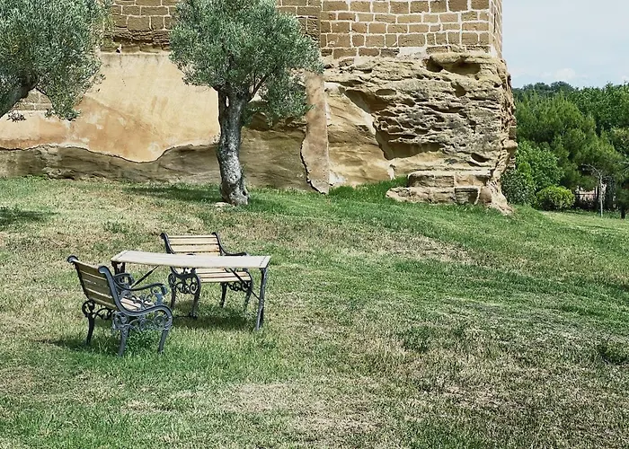 Bed & Breakfast Castillo De Corvinos Huesca