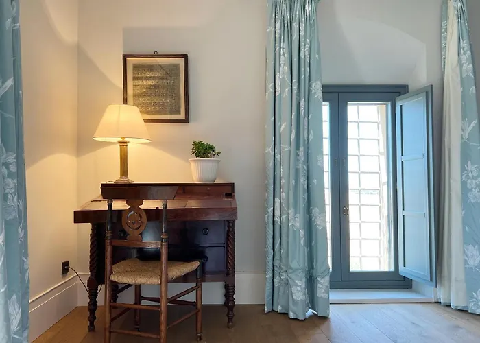 Castillo De Corvinos Bed & Breakfast Huesca