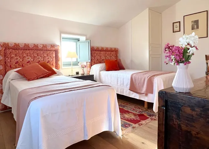 Castillo De Corvinos 4*